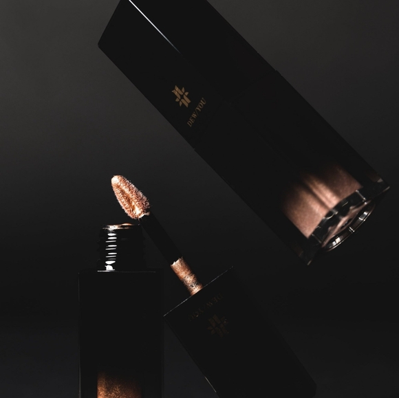 DEW/YOU - THE FLAWLESS LIQUID HIGHLIGHTER, COLOR CLAIRE - Picture 2 of 2